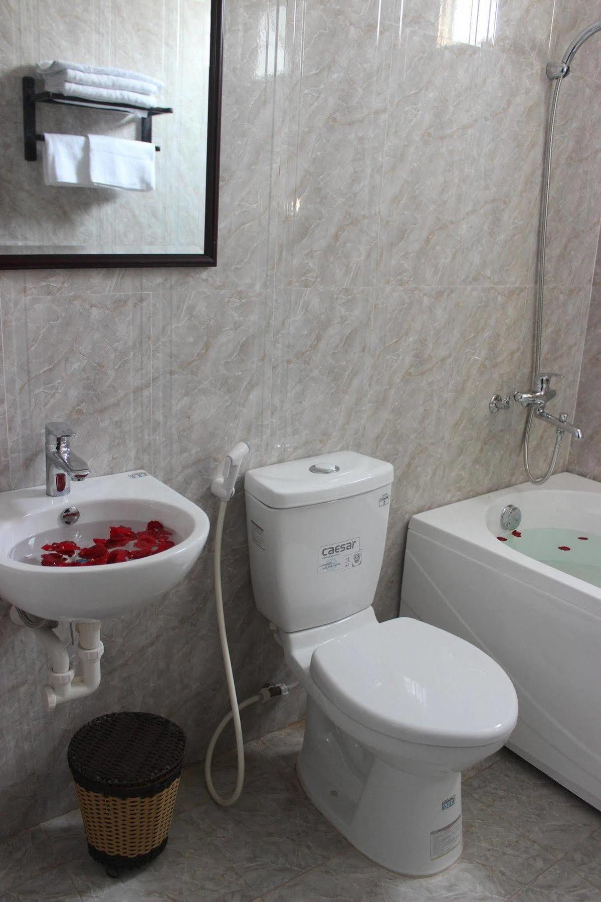 Hoi An Viet House Homestay ภายนอก รูปภาพ